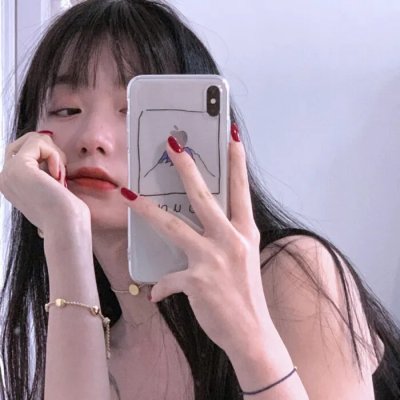 照片中的谋杀案封面